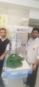 تولد نوزاد عجول در آمبولانس اورژانس چهارمحال وبختیاری تولد نوزاد عجول در آمبولانس اورژانس چهارمحال وبختیاری