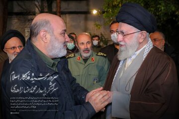 تصویری از دیدار سردار زاهدی با رهبر انقلاب به مناسبت سالگرد حمله اسرائیل به کنسولگری ایران در دمشق تصویری از دیدار سردار زاهدی با رهبر انقلاب به مناسبت سالگرد حمله اسرائیل به کنسولگری ایران در دمشق