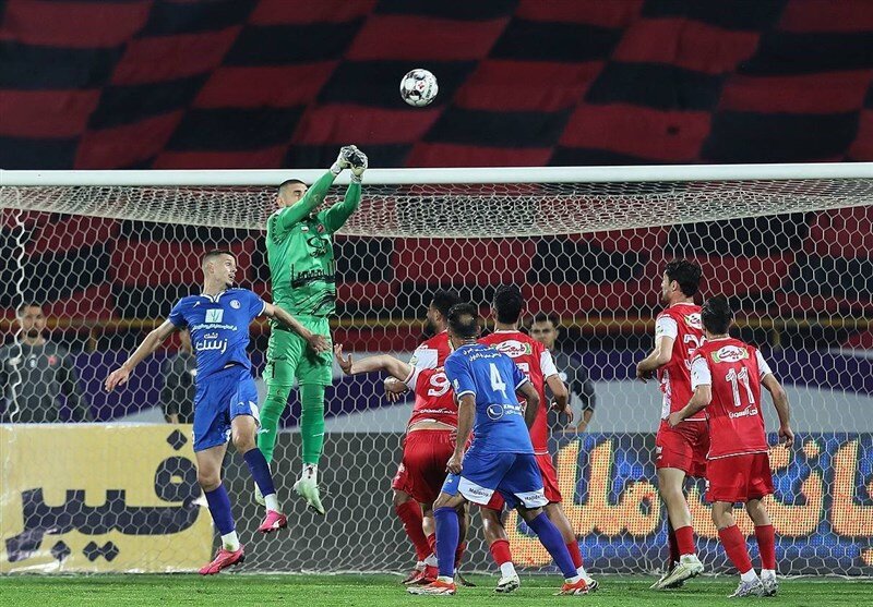 ستارههای پرسپولیس در تراکتور میدرخشند؛ وضعیت این تیم ترسناک است!