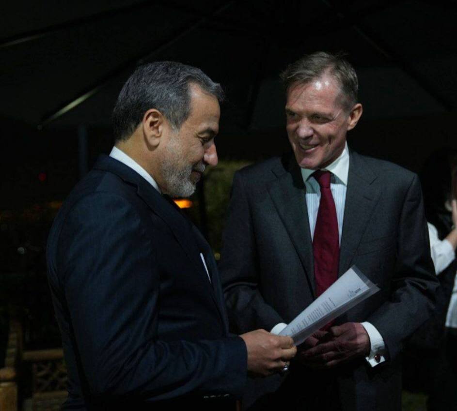 در جشن نوروزی وزارت خارجه چه گذشت و عراقچی درباره مذاکره با آمریکا در میان سفرا چه گفت؟+تصاویر