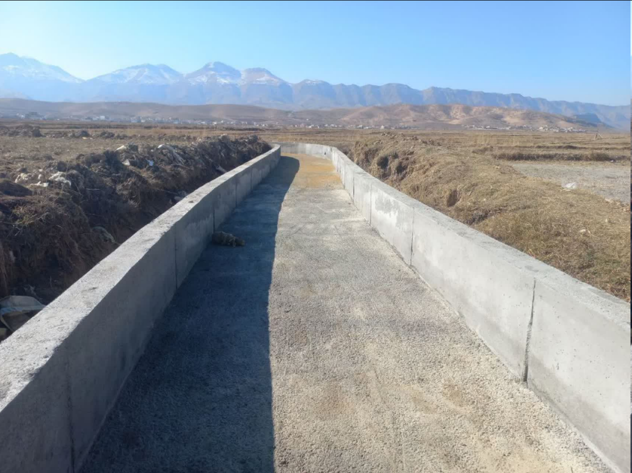 احداث ۱۳.۵ کیلومتر کانال آبیاری عمومی در مزارع چهارمحال و بختیاری