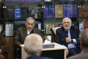 دیدار پیشکسوتان وزارت خارجه با ولایتی/عکس
