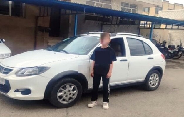 پلیس جلوی کودک ۸ ساله را گرفت؛ چهکار کرده بود؟/ عکس