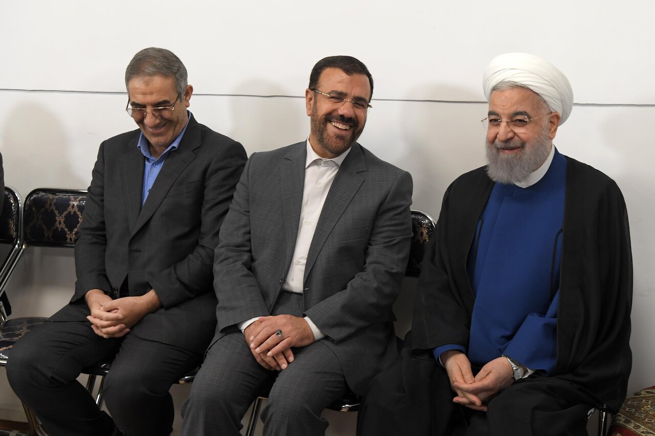 تصویری از دیدار مقامات دولت پزشکیان با حسن روحانی/ چه کسانی به دیدار نوروزی رفتند؟