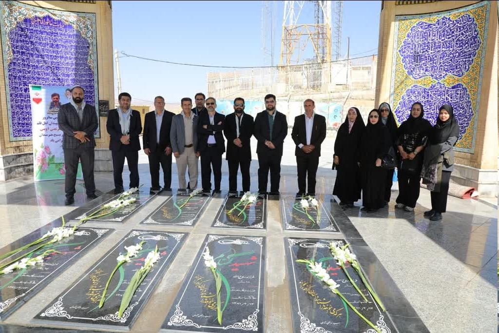 تجدید میثاق هنرمندان چهارمحال وبختیاری با شهدا