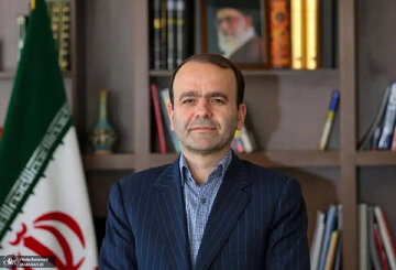 نماینده مجلس: آنهایی که مردم را علیه توافق تحریک میکنند، یا نفوذی اسرائیل هستند یا خود را به تجاهل زدهاند نماینده مجلس: آنهایی که مردم را علیه توافق تحریک میکنند، یا نفوذی اسرائیل هستند یا خود را به تجاهل زدهاند