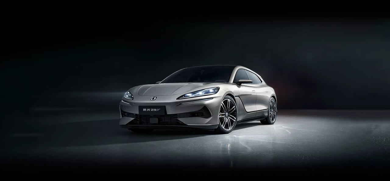 ماشین لوکس چینی که رقیب پورشه است / ۹۵۰ اسب بخار قدرت خالص