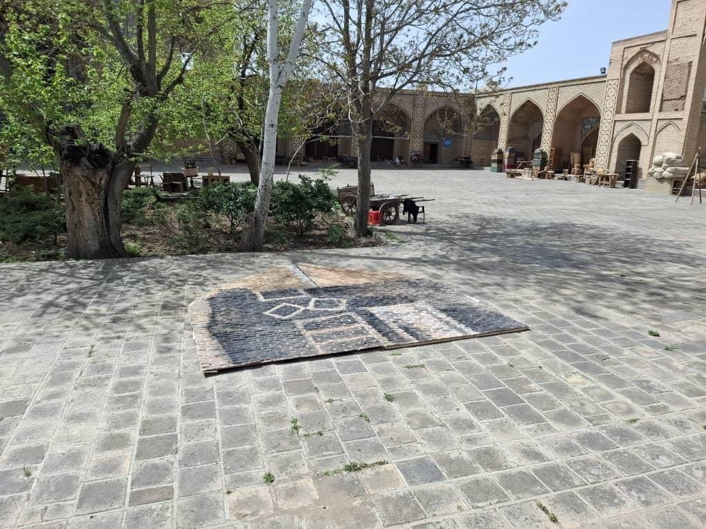 عوامل فیلمسازی به دیوار دوره قاجار میخ میکوبند و نمیدانند آسیب است/در دوران آقای ضرغامی بیشترین آسیبها به آثار تاریخی وارد شد