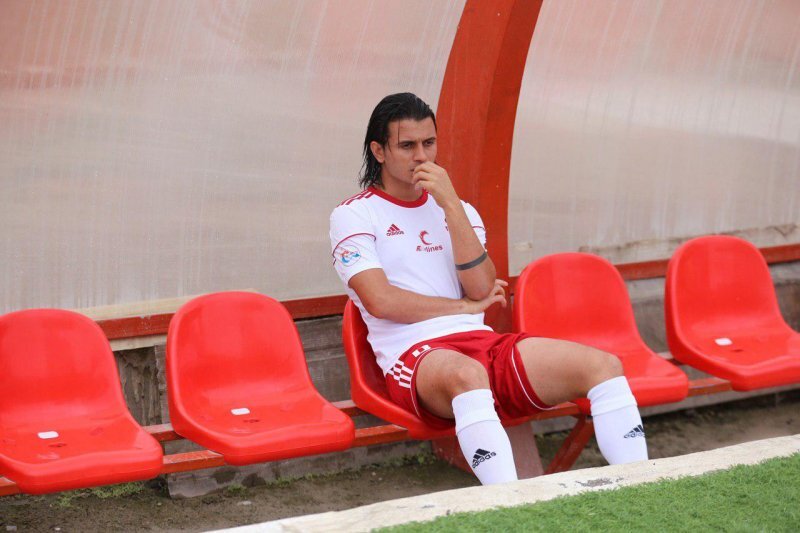 عکس اکبر ایمانی فوتبالیست