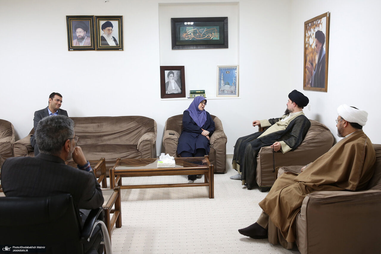 تصاویری از دیدار سخنگوی دولت با سید حسن خمینی/ مهاجرانی به جماران رفت