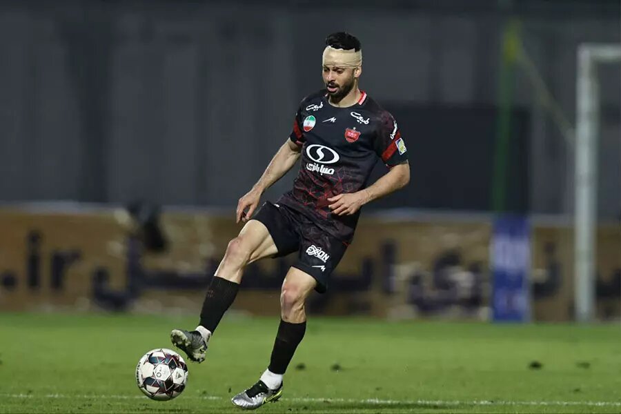 عکس | ۶ بخیه روی سر ستاره پرسپولیس