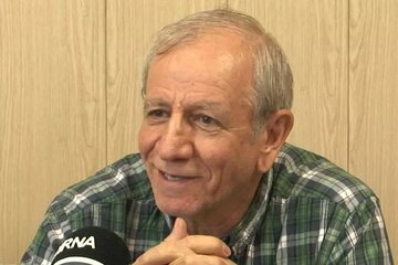 به خاطر مقاله «کوروش بخواب که ما بیداریم» بازداشت شدم