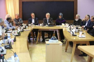 وزیر فرهنگ: اعتلای فرهنگ و هنر به اقتدار صنوف وابسته است وزیر فرهنگ: اعتلای فرهنگ و هنر به اقتدار صنوف وابسته است