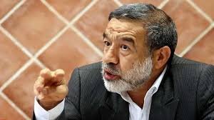 غضنفری: از موضوع سیم کارت و اینترنت سفید اطلاعی ندارم/ شبکههای اجتماعی نباید رها باشد/ ما قانون بگذاریم، ایلان ماسک مجبور میشود درخواست مجوز بدهد