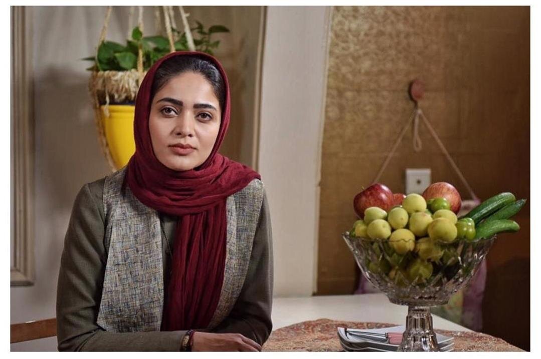 بیوگرافی عارفه معماریان بازیگر پایتخت و مانکن/ عکس