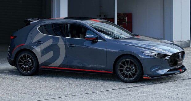 نمای عقب مزدا 3 اسپرت