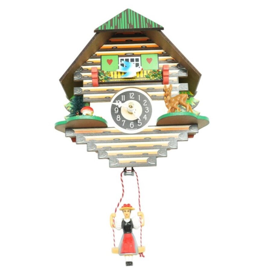 پیدا شدن یک چمدان با محتویات عجیب و باورنکردنی/ عکس