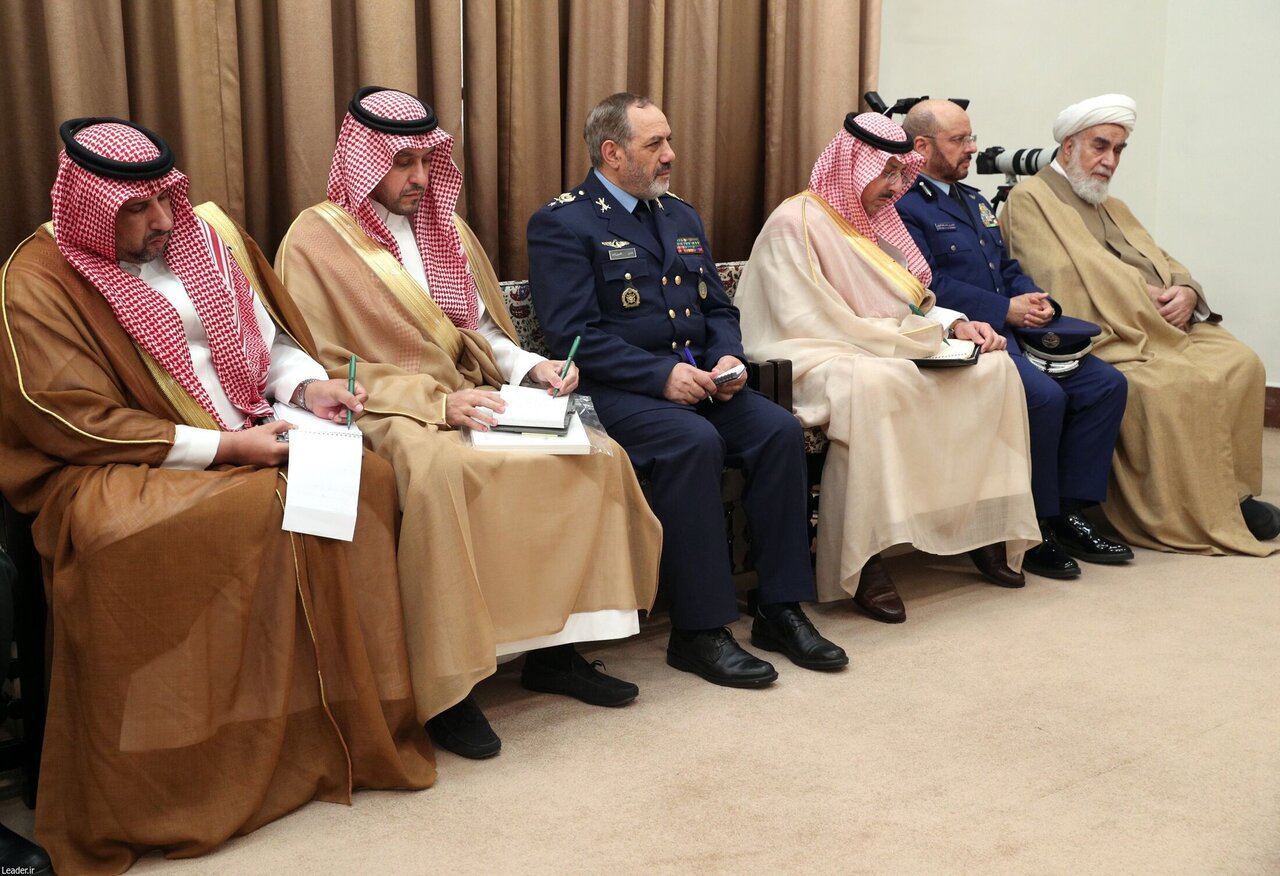 تصاویری از چهرههای نظامی که در یدار وزیر دفاع عربستان با رهبر انقلاب حضور داشتند