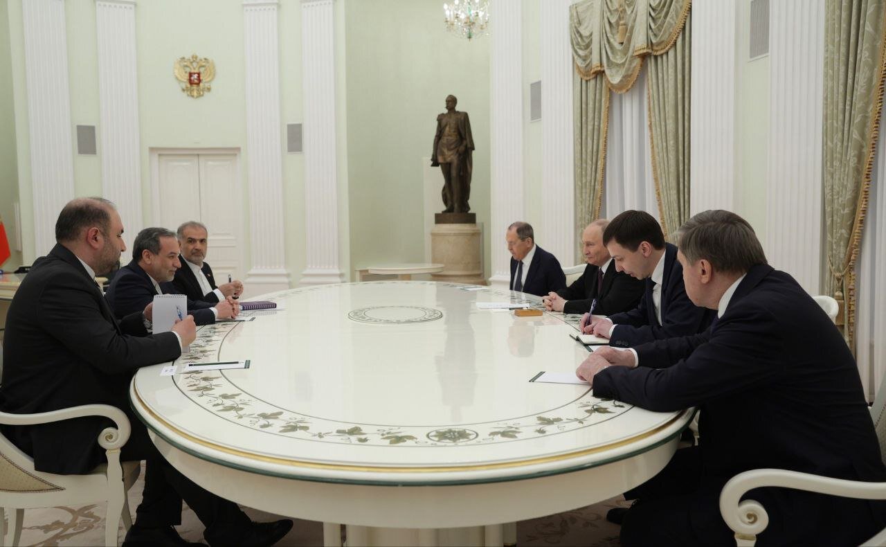 عراقچی پیام رهبر انقلاب را به پوتین تقدیم کرد/ دیدار وزیرخارجه با رئیس جمهور روسیه