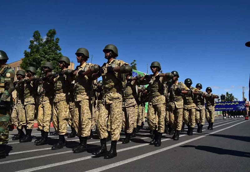 نمایش اقتدار بیهمتای یگانهای رزمی و پولادین استان سمنان در شاهرود