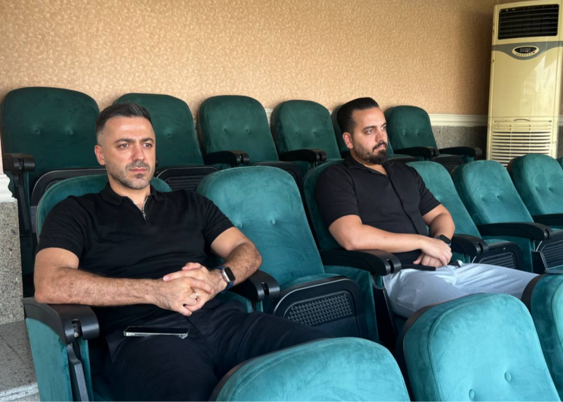 عکس| نماینده قلعهنویی در الکلاسیکو