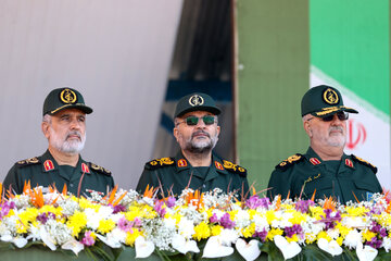 مراسم گرامیداشت روز ارتش جمهوری اسلامی ایران