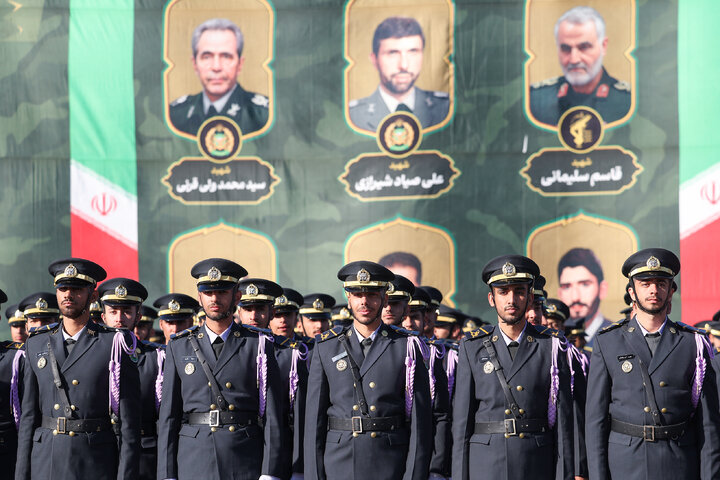 مراسم گرامیداشت روز ارتش جمهوری اسلامی ایران