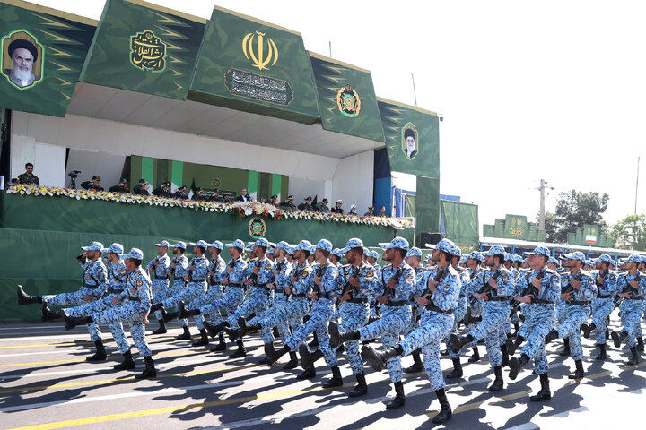 مراسم گرامیداشت روز ارتش جمهوری اسلامی ایران