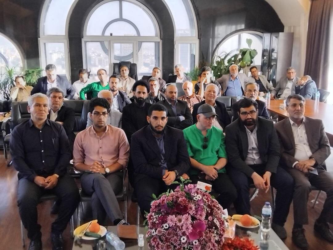 روحانی اصلاحطلب: امیدوارم بزودی زمینه مذاکرات در سطوح بالاتر فراهم شود/ پیامبر با سران مشرکین به مذاکره و گفتگو مینشستند