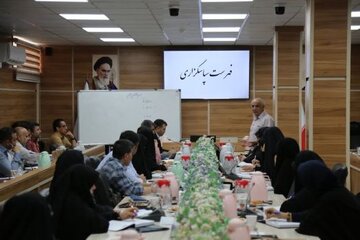 کارگاه توانمندسازی مددکاران اجتماعی امداد امام خمینی استان سمنان کارگاه توانمندسازی مددکاران اجتماعی امداد امام خمینی استان سمنان