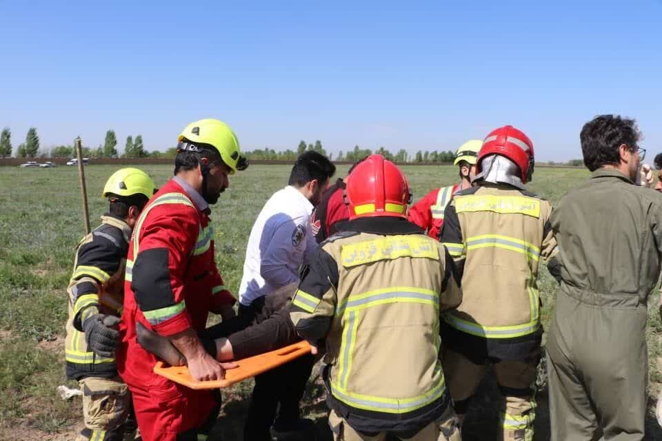 سقوط هواپیما در قزوین/ عکس