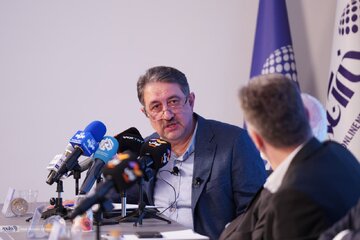 گزارش تصویری 2 / نشست بررسی روایت و تحلیل ایرانی از تاریخ تحولات روسیه
