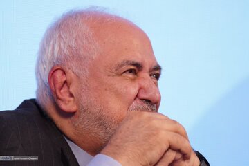 گزارش تصویری 2 / نشست بررسی روایت و تحلیل ایرانی از تاریخ تحولات روسیه