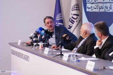 گزارش تصویری 2 / نشست بررسی روایت و تحلیل ایرانی از تاریخ تحولات روسیه
