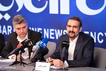 گزارش تصویری 2 / نشست بررسی روایت و تحلیل ایرانی از تاریخ تحولات روسیه