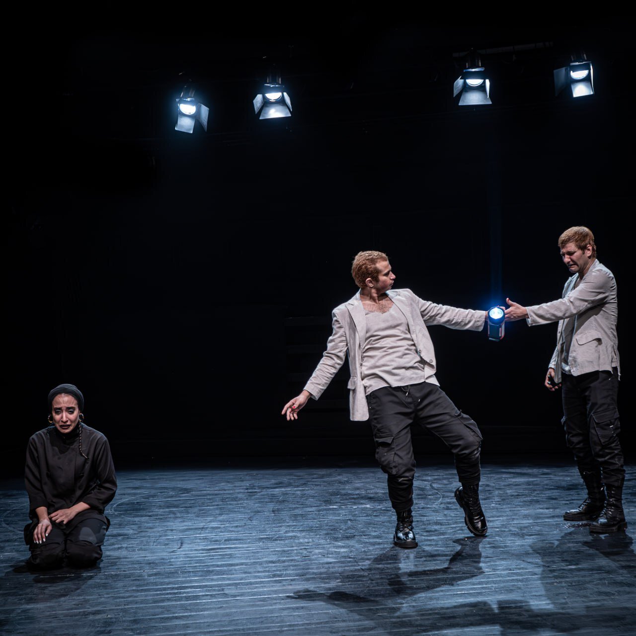 تمدید «کالیگولا» در قشقایی