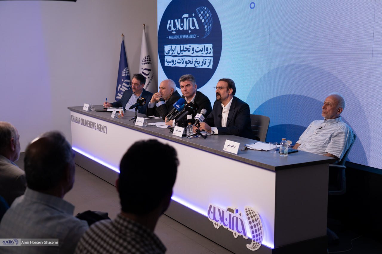 ظریف: روسدوستی و روسستیزی ناشی از جهل است/سنایی: روابط با روسیه دولتی است/متقی: روسهراسی کار بیبیسی و اینترنشنال است/سلیمی: تفکر دوگین جدی نیست