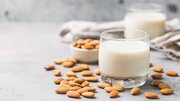 طرز تهیه حریره بادام برای نوزاد ۶ ماهه