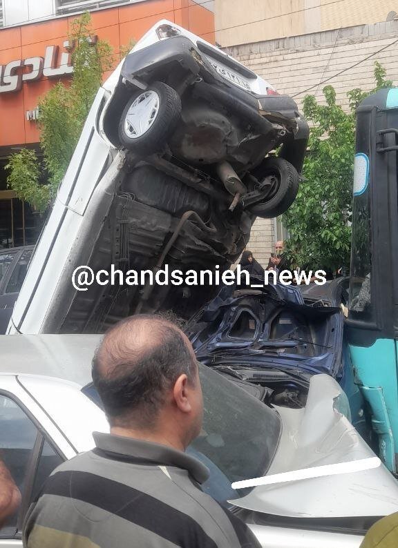 اتوبوس ترمز برید، پراید هوا شد!/ عکس