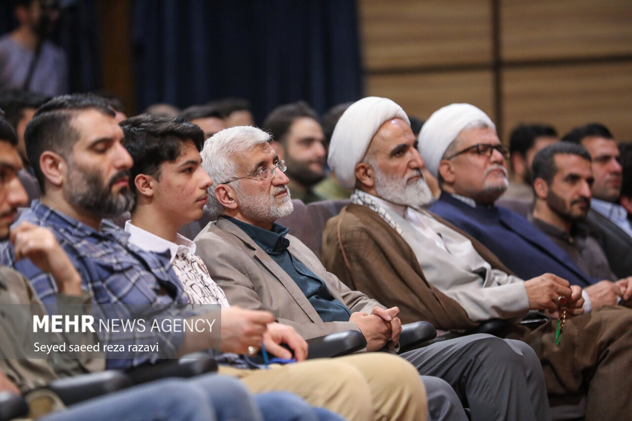 سعید جلیلی آفتابی شد/ سردار قاآنی واقعا به این جلسه دعوت شده بود؟/ تصاویری از یک دورهمی سیاسی