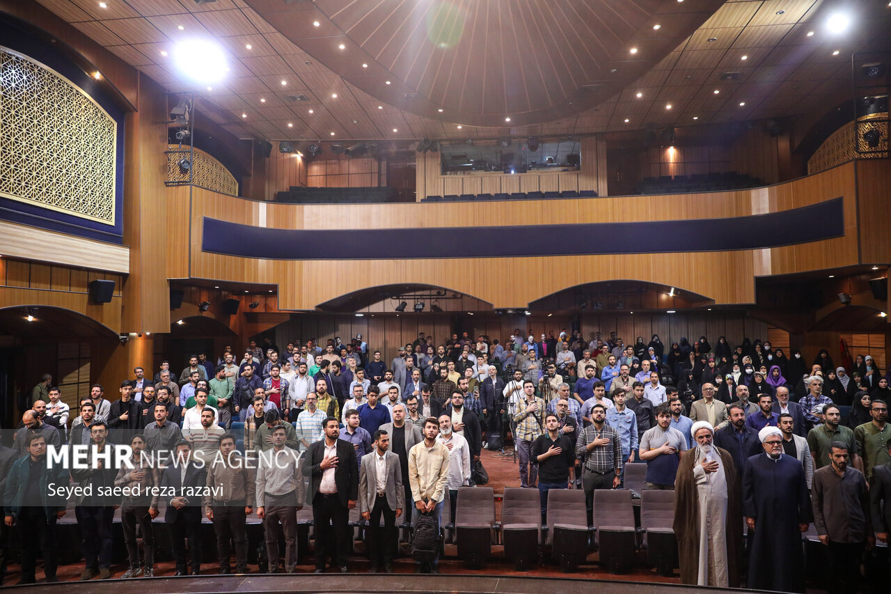 سعید جلیلی آفتابی شد/ سردار قاآنی واقعا به این جلسه دعوت شده بود؟/ تصاویری از یک دورهمی سیاسی
