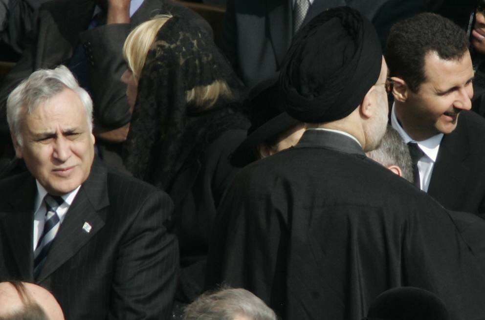 تصاویری کمتر دیده شده از حضور خاتمی در مراسم تشییع پیکر پاپ ژان پل دوم