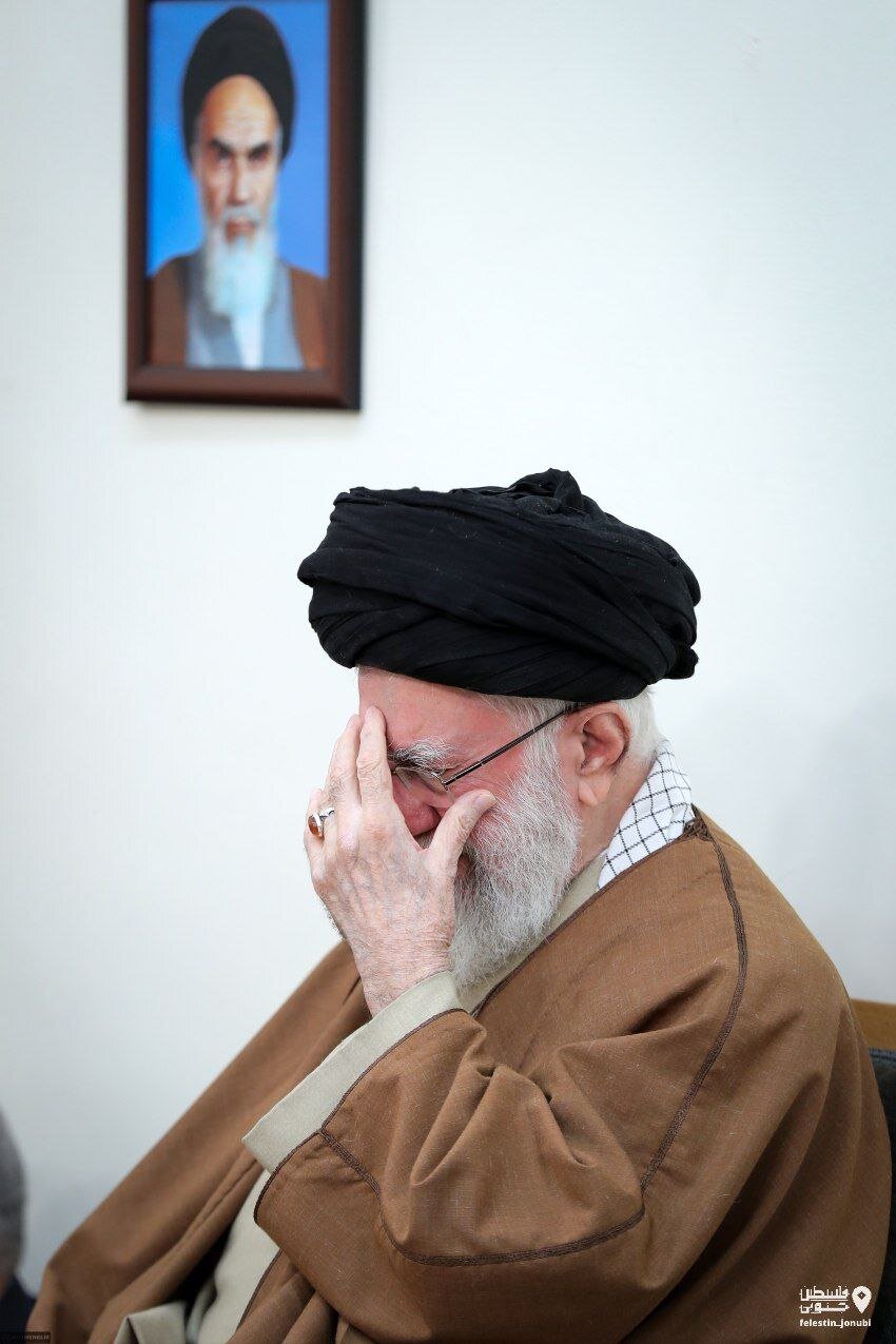 تصاویر مجلس عزاداری سالروز شهادت امام جعفر صادق (ع) با حضور رهبر انقلاب