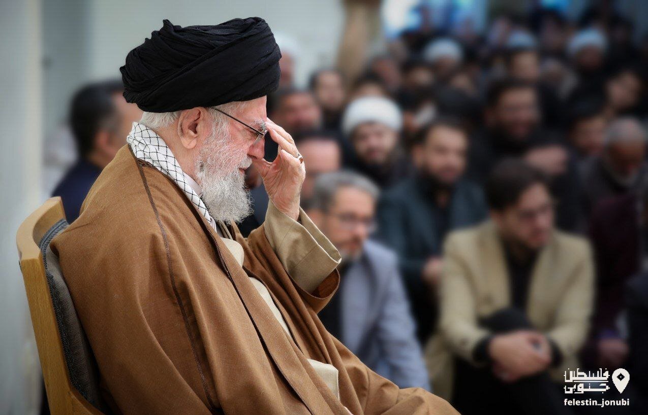 تصاویر مجلس عزاداری سالروز شهادت امام جعفر صادق (ع) با حضور رهبر انقلاب