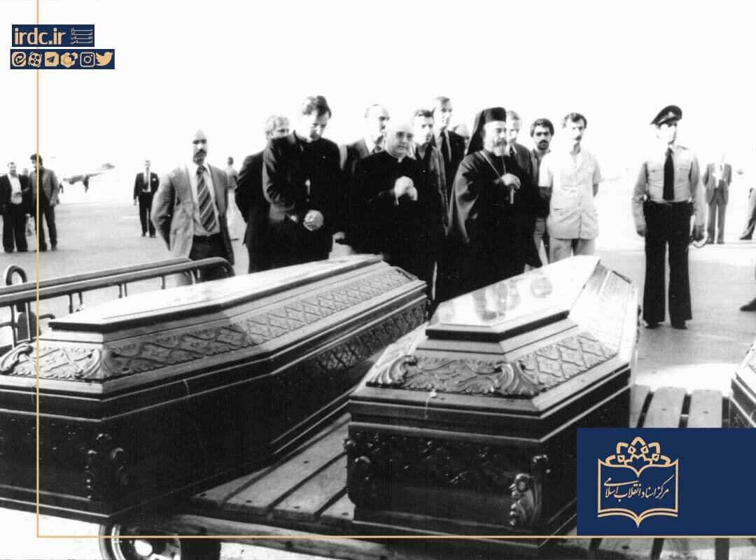 مجموعه عکس/ شکست عملیات نظامی آمریکا در طبس