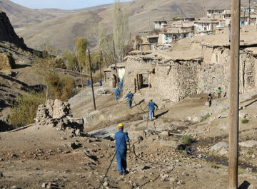 سرمایه‌گذاری ۱۵۰۰۰ میلیارد تومانی برای توسعه و احداث شبکه برق روستایی
