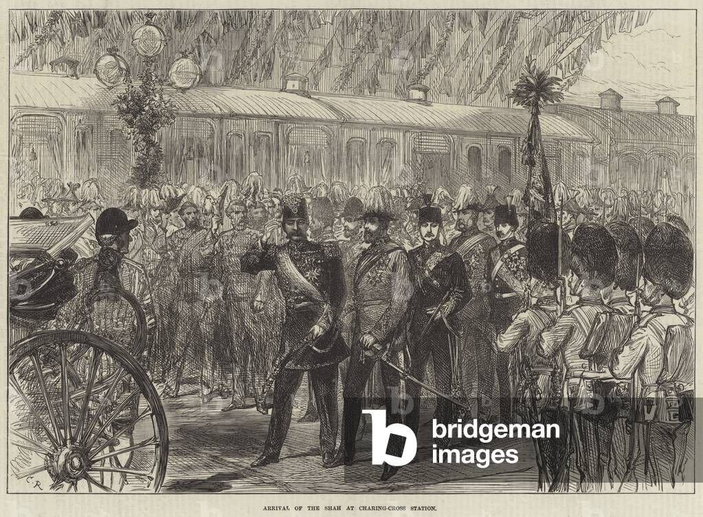 عکس/ انگلیسیهایی که به احترام ورود ناصرالدینشاه کلاه از سر برداشتهاند