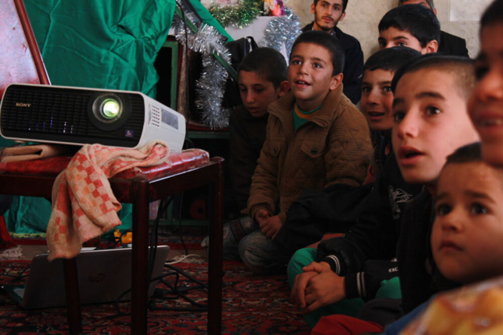 اکران سیار برای سینمای ایران ۲۰ میلیارد درآمد داشت؛ جریانسازی فرهنگی