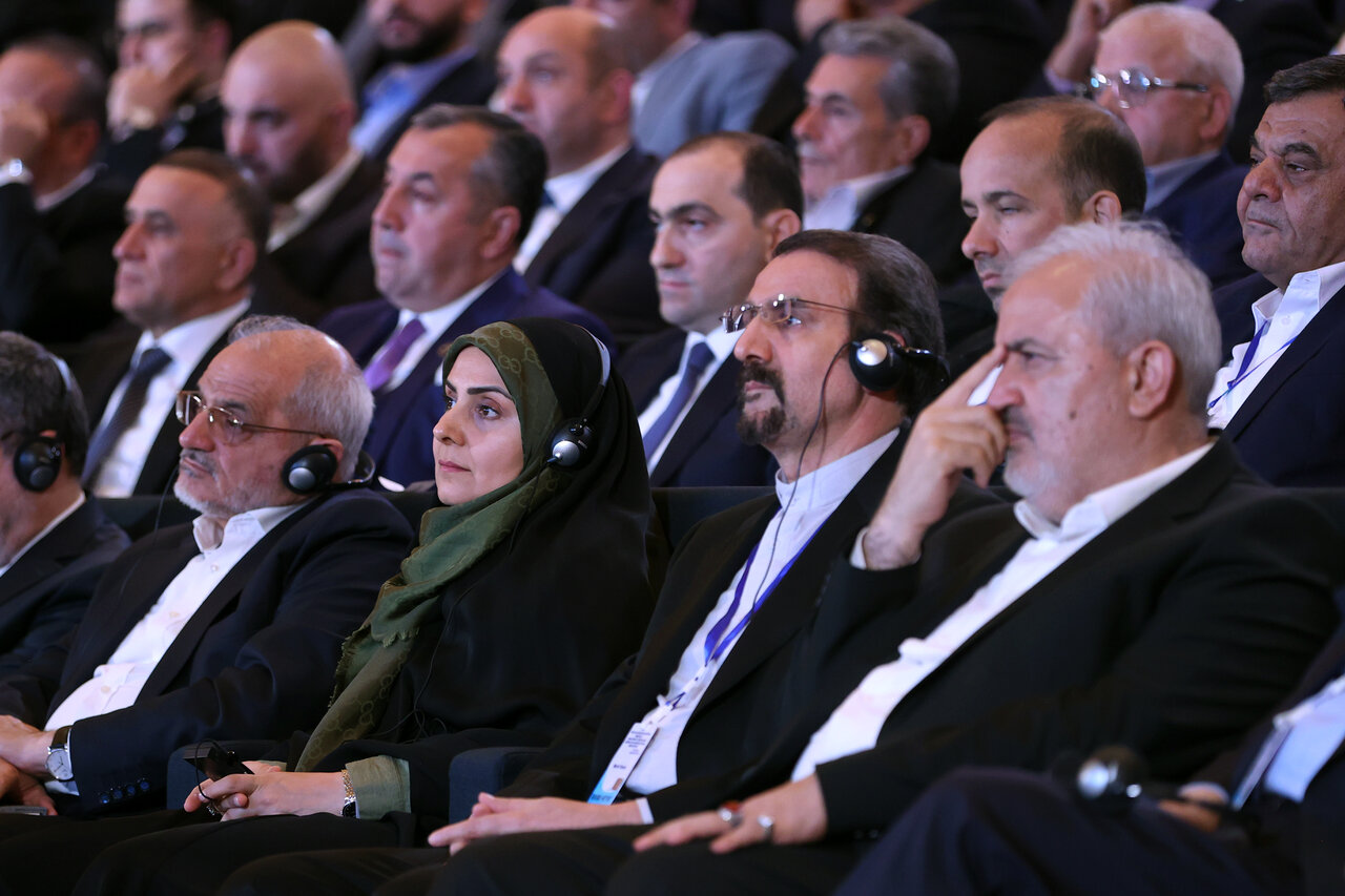 این وزیر روحانی به دردسر افتاد/ ۴۱ نماینده به دنبال استیضاح تنها وزیر زن دولت