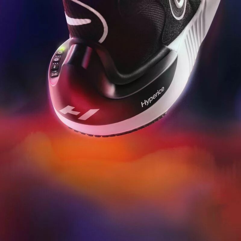 کفش ۹۰۰ دلاری نایکی پای شما را ماساژ میدهد! کفش نایکی Hyperboot